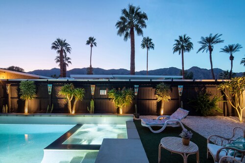 SEXY 3 BED Mid Century House PGA/Festival #218742