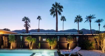 SEXY 3 BED Mid Century House PGA/Festival #218742