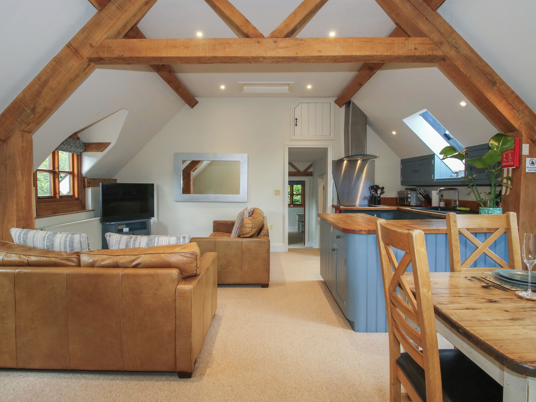 Cottage | Living area