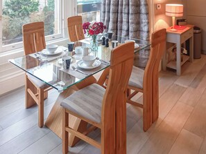 Dining - Flat 3, Barron House (Nairn)