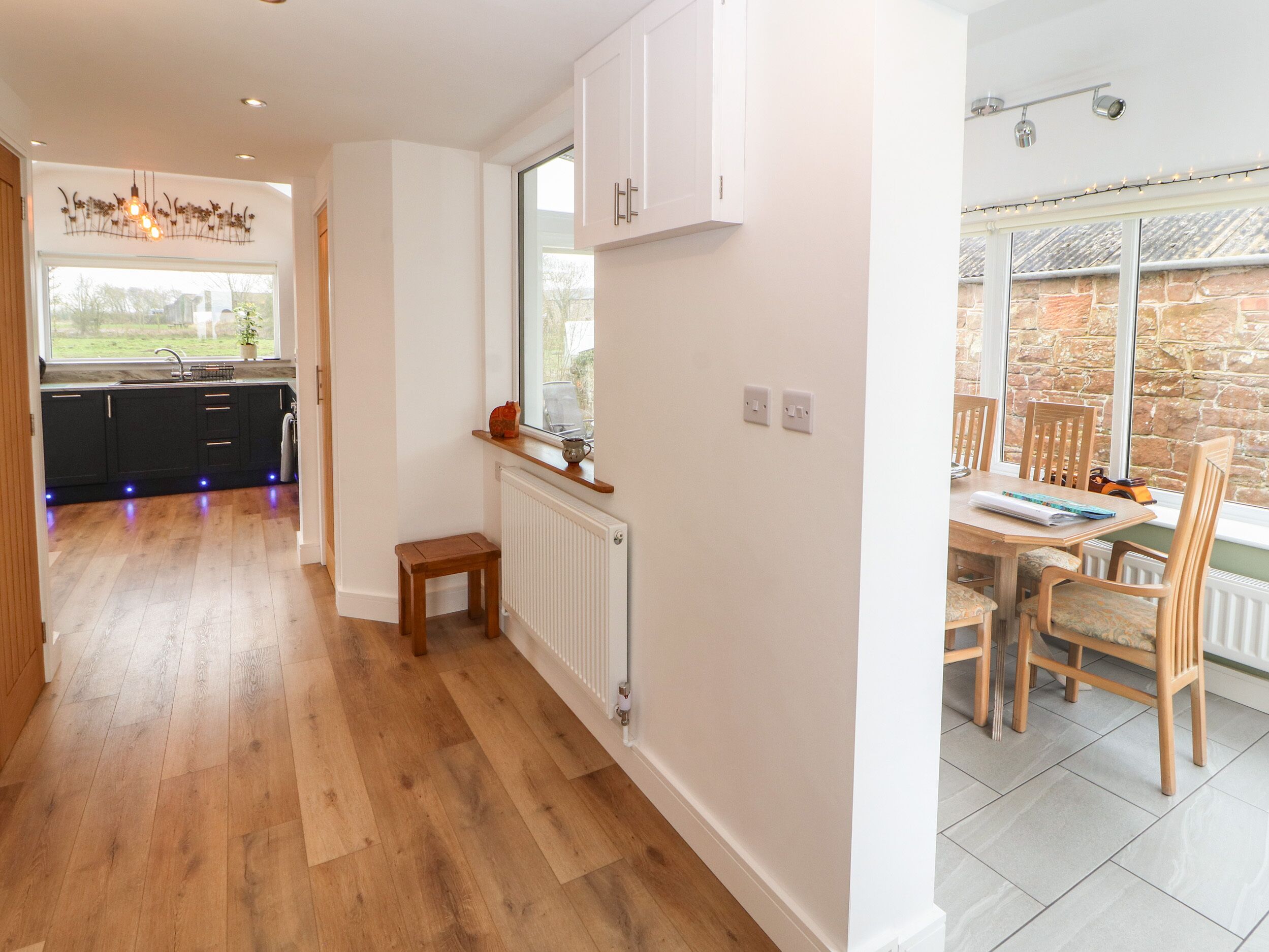 Cottage | Interior