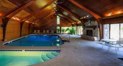 Peaceful Paradise — Indoor Pool • Hot Tub • Sauna