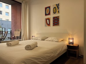 3 chambres, fer et planche à repasser, lit parapluie, Wi-Fi gratuit