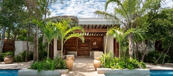 NHOA 306A Lux 2BR Condo Top Jungle View Aldea Zama