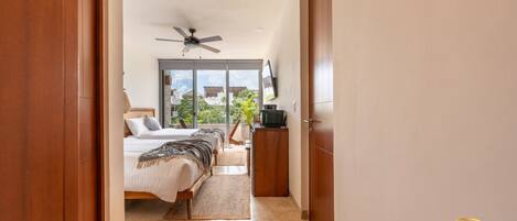 1 chambre, fer et planche à repasser, Wi-Fi gratuit, draps fournis