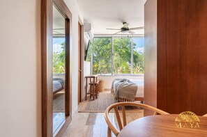 2 dormitorios, tabla de planchar con plancha, wifi gratis y ropa de cama