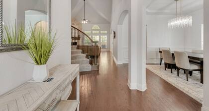 25% OFF! Lux 5BD/Fully Furnished Home/Private Garage/Grand Prairie/GP12
