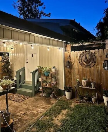 Exterior. Downtown cottage 7 miles to beach. Coastal w/out luxury resort prices
