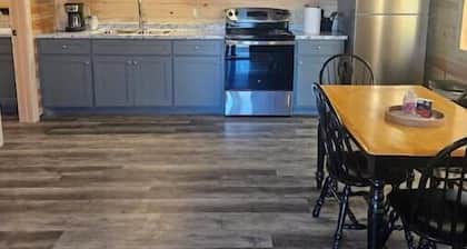 Private Cabin Full Kitchen 1