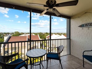 Premier Condo | Balcony view