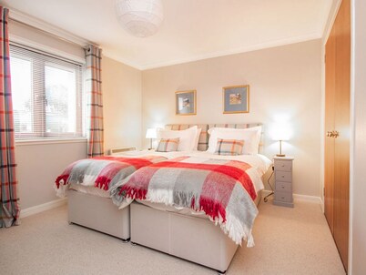 2 bedroom accommodation in Dornoch