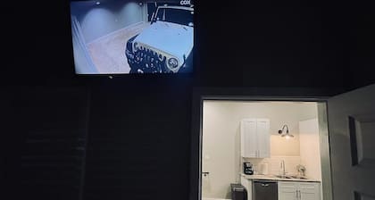 Luxury & Location! 2 bed / 2 bath / SmartHome