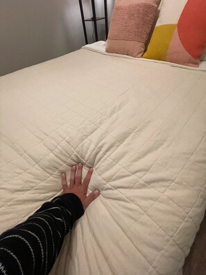 2 Schlafzimmer, Bügeleisen/Bügelbrett, WLAN, Bettwäsche