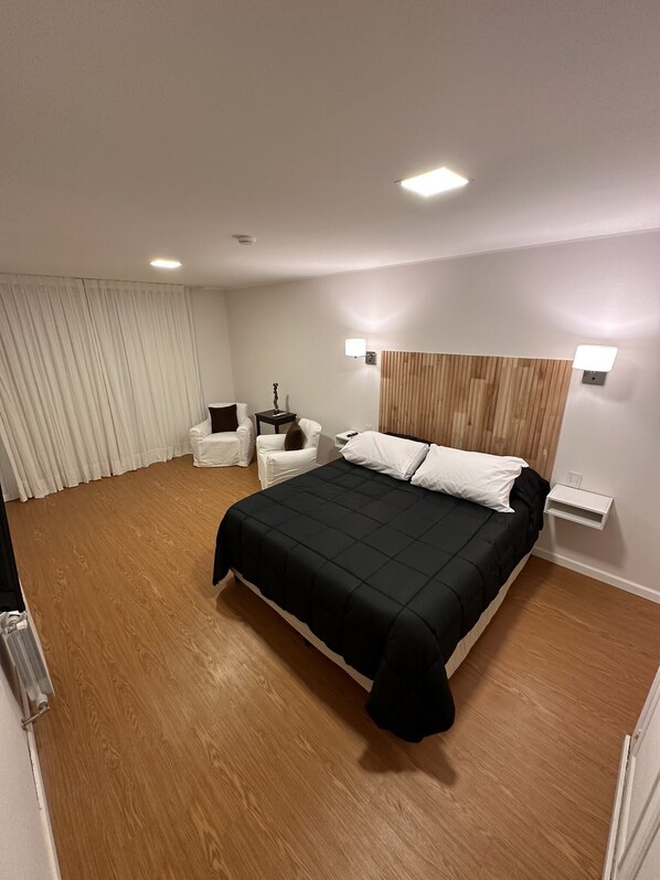 ملاءات من القطن المصري وأغطية فراش متميزة وأسرّة بطبقة علوية مريحة