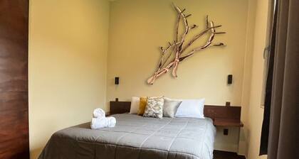 Tapalpa Cabin-Luxury Cabin in Country Club