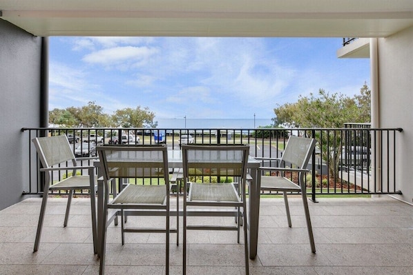 Property grounds - Illawong Unit 6 - PRIME MOOLOOLABA SPIT LOCATION! (Mooloolaba)