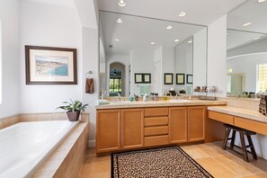Jetted bath, hair dryer, bidet, towels