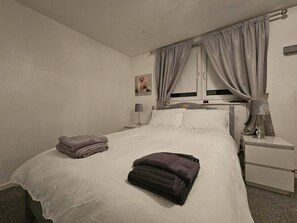 아파트 | 1 개의 침실, 다리미/다리미판, 무료 WiFi, 침대 시트