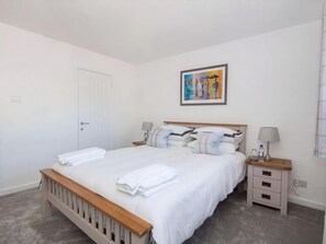3 Schlafzimmer, kostenloses WLAN, Bettwäsche