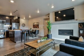 Interior - Moab Arches C4 "Sage Creek" - Heated Pool-Hot Tubs (Moab)