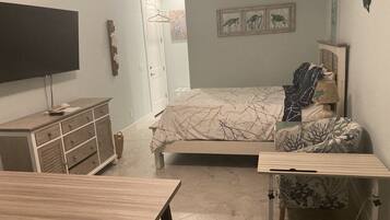 1 chambre, coffres-forts dans les chambres, Wi-Fi gratuit, draps fournis