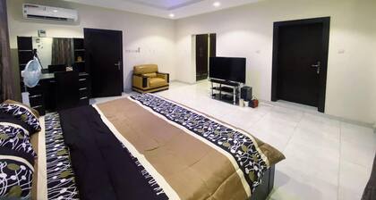 Captivating 5-bed House Pent House in Lekki Lagos