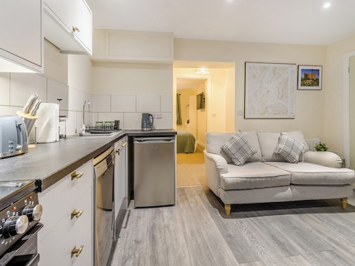 Brewers Cottage-UK45454