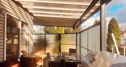 Private Upper Bedroom B in a Home/Shared Living Space