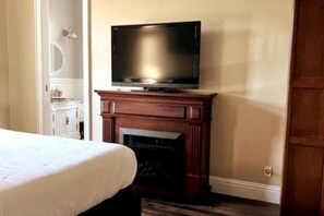 1 habitación, tabla de planchar con plancha, wifi gratis y ropa de cama 