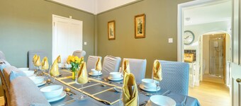5 bedroom accommodation in Wem, near Shrewsbury