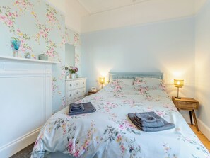 5 soverom, wi-fi (inkludert) og sengetøy