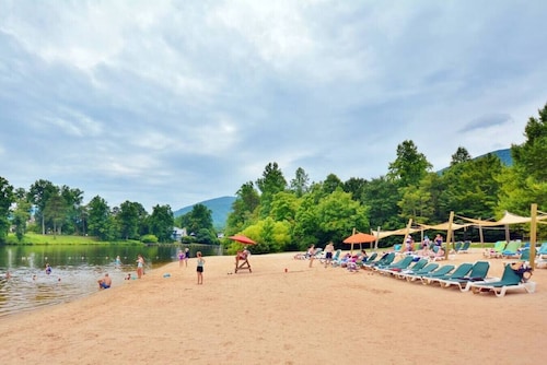 Wintergreen Oasis - PRIVATE POOL & SAUNA