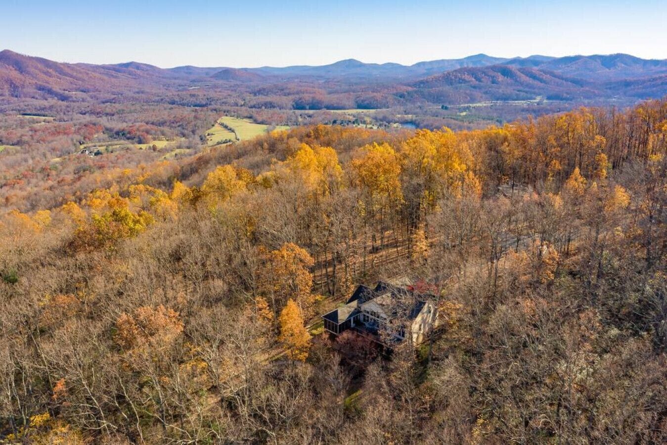 The Wintergreen Treehouse