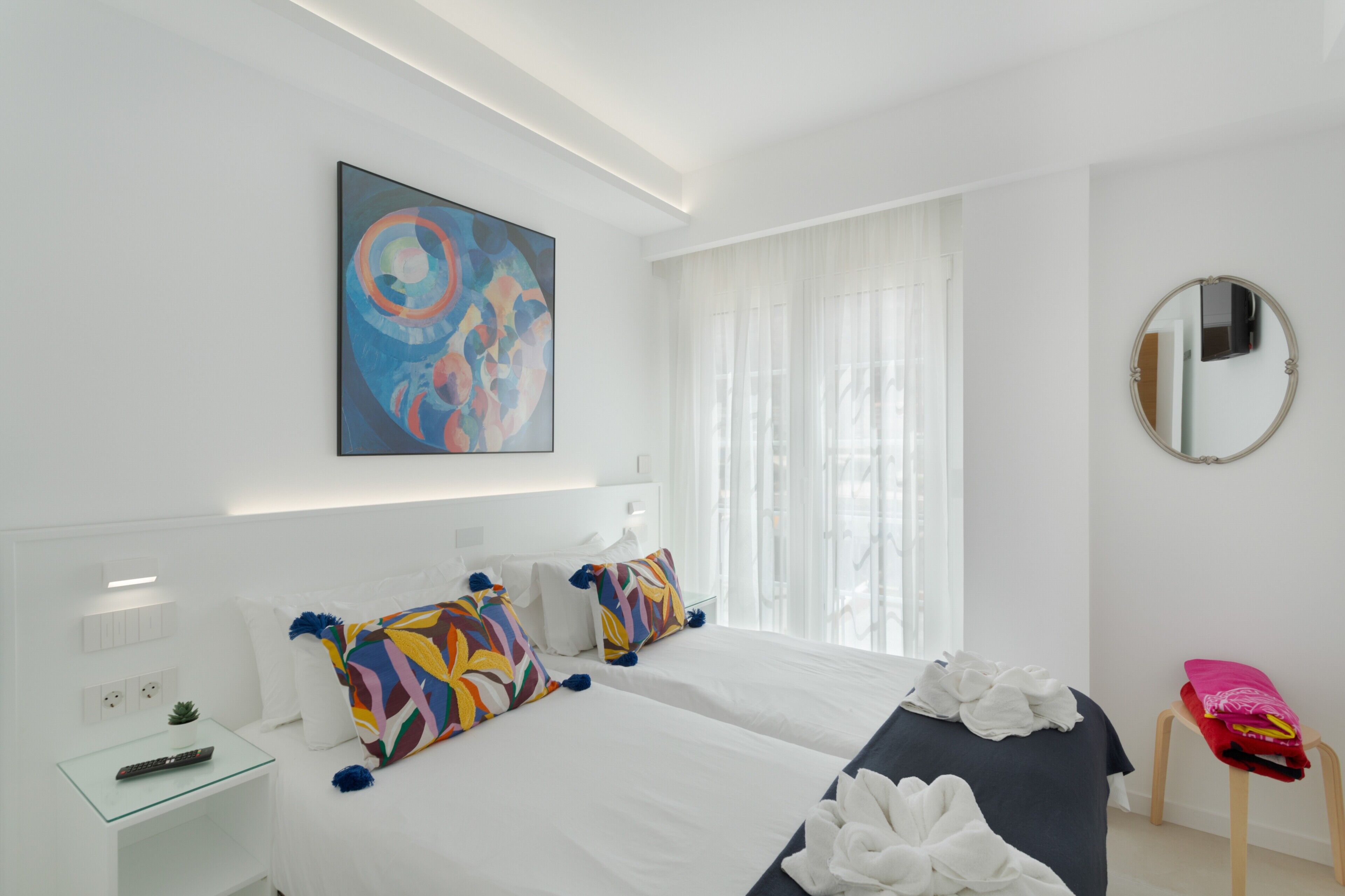 2 bedrooms, iron/ironing board, free WiFi, bed sheets