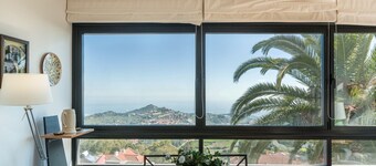 "Teresita High Views" with Panoramic View, Private Pool, Wi-Fi, Garden & Terrace