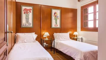 3 camere, ferro/asse da stiro, Wi-Fi gratuito, lenzuola