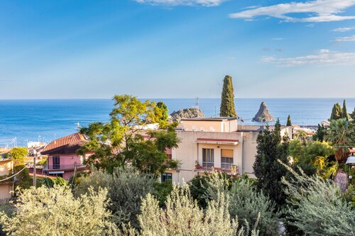 Apartment 'Antonia House' with Sea View, Wi-Fi and Air Conditioning