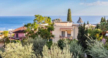Appartement 'Antonia House' avec vue sur la mer, Wi-Fi et climatisation