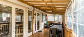 Mobile Home 'Siblu Bonne Anse Mobilhome 510' with Private Terrace and Air Conditioning
