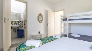 1 camera, ferro/asse da stiro, Wi-Fi gratuito, lenzuola