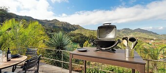 Apartamento de vacaciones 'Casa Lomo El Aire Aceviño' con vistas al mar, piscina compartida y Wi-Fi