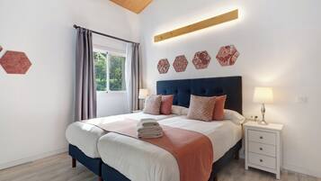 1 bedroom, free WiFi, bed sheets