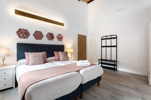 1 bedroom, free WiFi, bed sheets