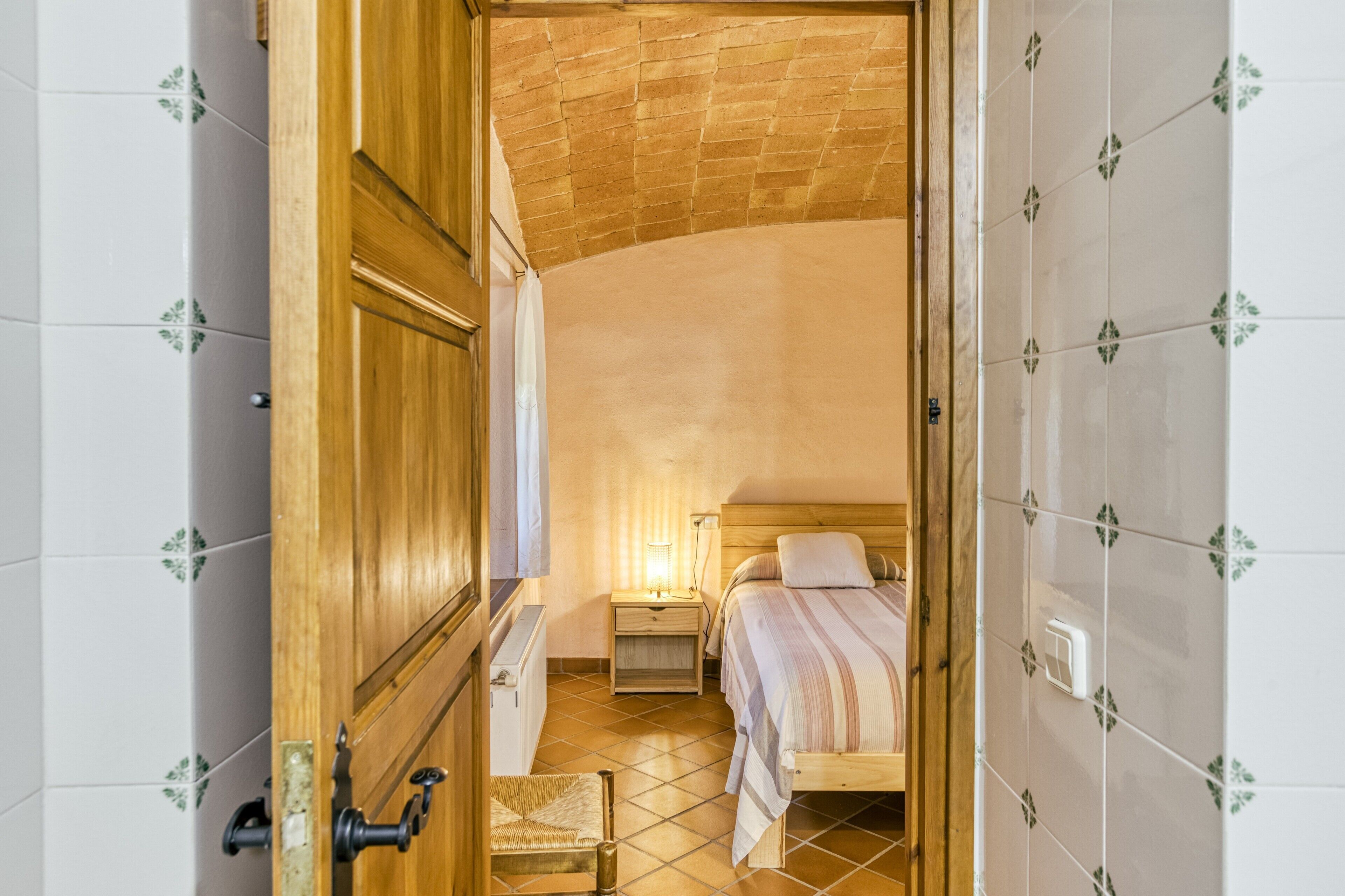 4 chambres, fer et planche à repasser, Wi-Fi gratuit, draps fournis