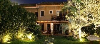 Villa 'Domus Aurige' with Sea View, Wi-Fi and Air Conditioning