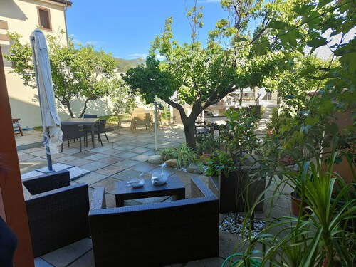 Maison de vacances « Villa Antoinette » avec terrasse privée, Wi-Fi et climatisation