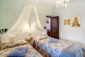 2 chambres, Wi-Fi gratuit, draps fournis