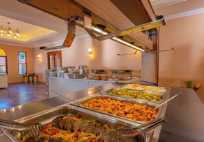 Buffet - Dream Holiday Resort  (Burhaniye)