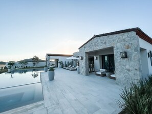 Pool - Luxury Community Querencia in Cabo, Parque Section Villa with pool (San José del Cabo)