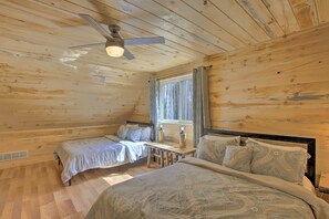 3 chambres, fer et planche à repasser, Wi-Fi, draps fournis